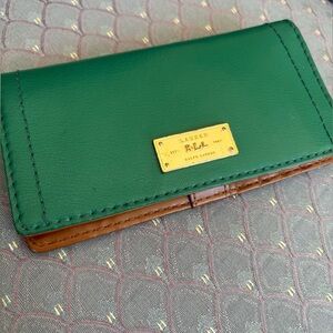 Lauren by Ralph Lauren Beautiful 💚 Green and Brown Leather Wallet